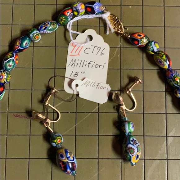 Vintage Millifiori 18” necklace and earrings - Picture 8 of 8